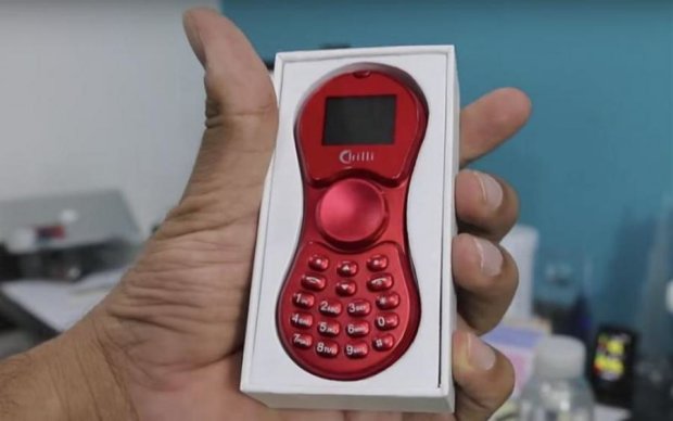 Найунікальніший телефон у світі можна купити зовсім недорого