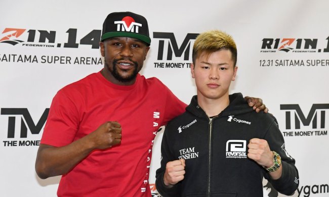 Флойд Мейвезер і Тенсін Насукава