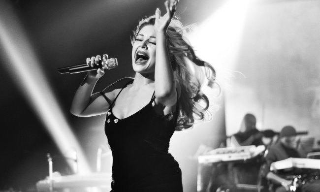 Кароль потрапила у страшну НП за кордоном, стихія розправилася з українською красунею: моторошні кадри