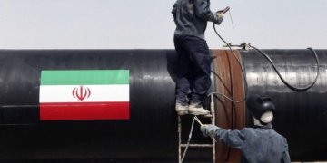 Иран разработает проект транзита нефти по территории Украины