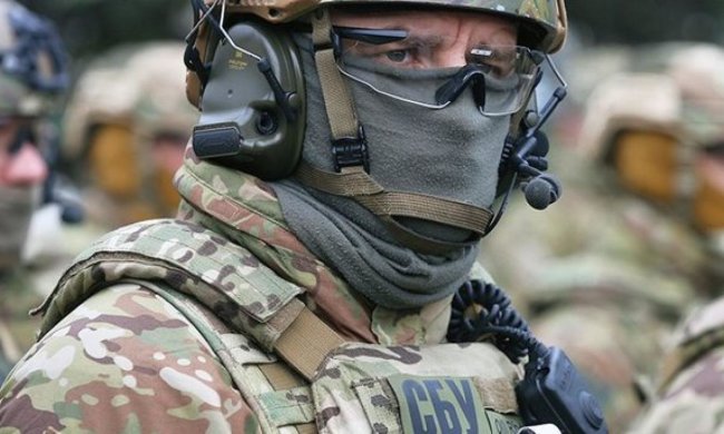 Держслужбовців підозрюють у зв’язках з Росією: СБУ перевірить усіх