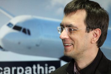 Для своїх – без черги: Омелян обійшов закон, віддавши "Украерорух" Бабейчуку, - ЗМІ