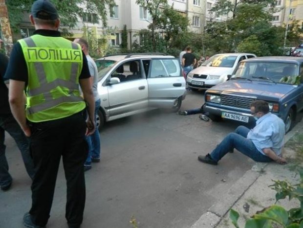 Поліція зловила банду квартирних злодіїв у Києві (фото)