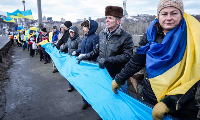 Украинцы резко обратились к Порошенко: "Когда ты уйдешь, барыга?"