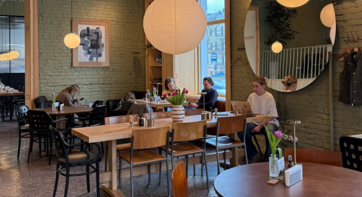 Украинцы, кафе, фото из соцсетей