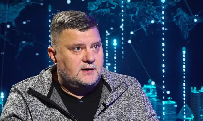 Олександр Новохатський