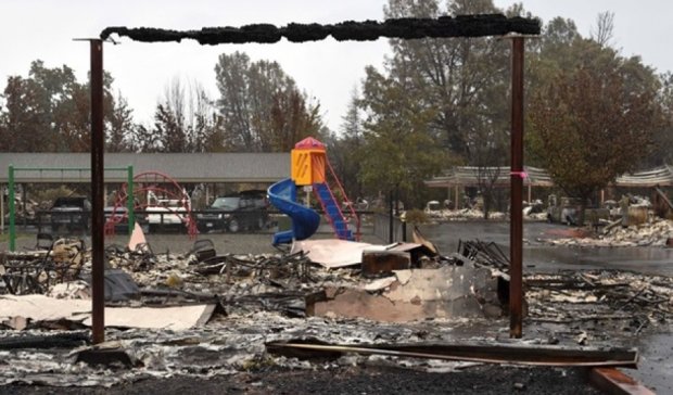 Тысяча домов горели в Калифорнии