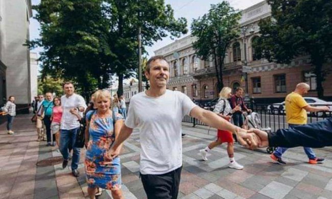 "Голос" Вакарчука взбудоражил слуг народа Зеленского неожиданным предложением: вот так поворот, решили научить