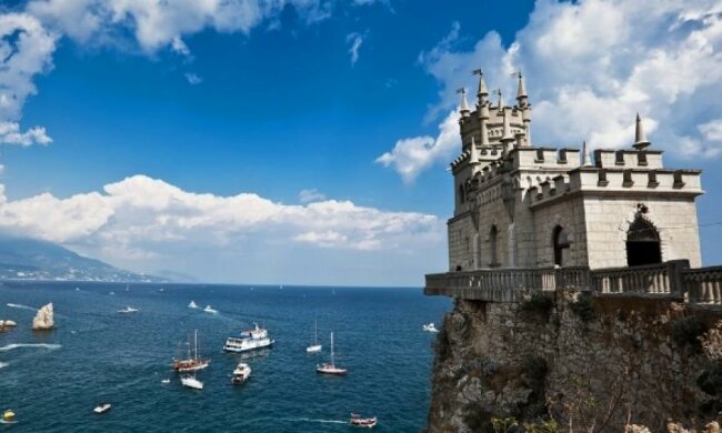 В Латвии будут судить мошенников продававших билеты в Крым