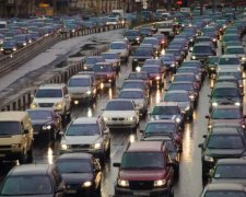 Штрафи за паркування і стоянку: все, що потрібно знати про нові правила на дорогах