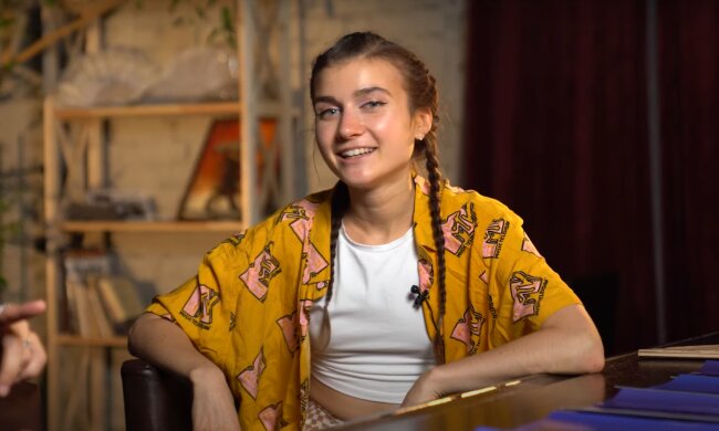   Jerry Heil, скриншот из видео