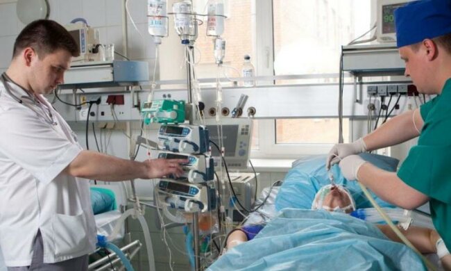 Життя відомого музиканта опинилося на волосині, лікарі роблять все можливе