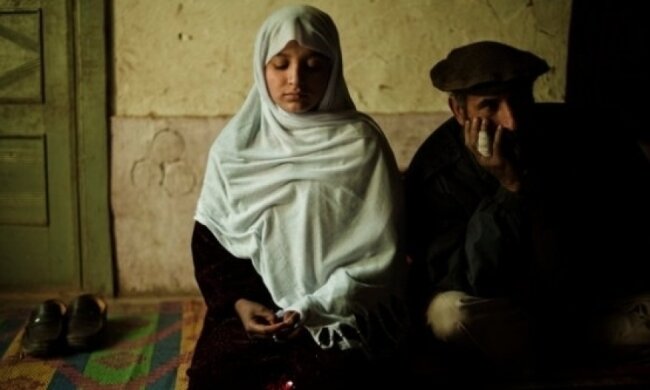 Літній священик узяв за дружину 6-річну дівчинку