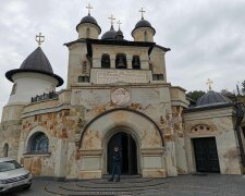 Монастир у Києві, фото: соціальні мережі