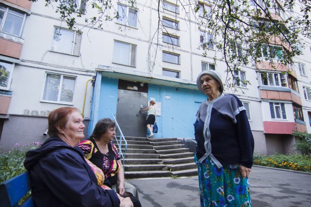 Открываем конспекты и берем ручку: чиновники научат украинцев ухаживать за домами, это не шутка - это закон