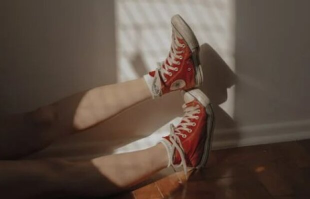 Взуття. Фото Pexels