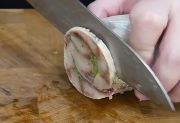 Атлантичне сало, кадр з відео