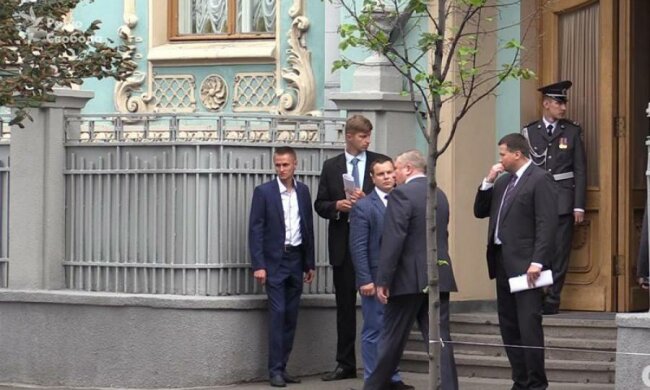 Гелетей отгулял юбилей в компании верного пособника Януковича