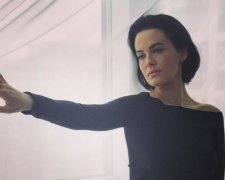 Жінка-кішка: напівгола Астаф'єва врятує світ красою