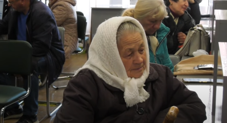 Пенсіонери. Фото: скрін youtube