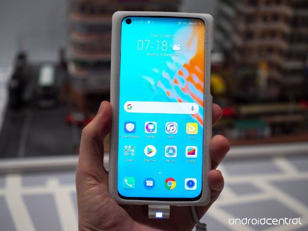 Honor View 20: Huawei анонсувала смартфон з діркою в екрані