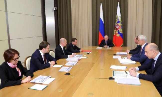 Перемагає "силове крило": путінські яструби почали торги за Луганськ