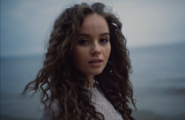 Алина Ляшук, фото: кадр из клипа VAHA "Саме ти"
