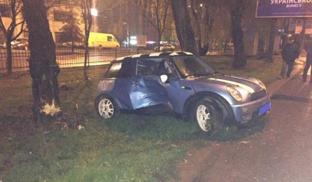 Пьяный волынский таможенник спровоцировал аварию во Львове