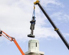 В Америці почали знищувати "символи білого панування"