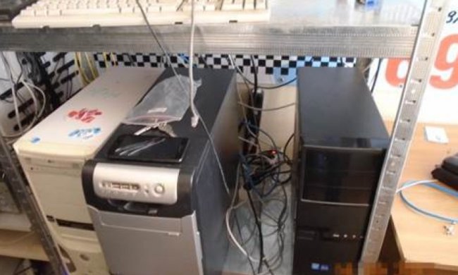 СБУ ліквідувала канал зв'язку терористів з російськими кураторами 