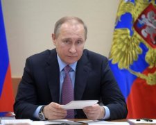 Путин на лабутенах и без штанов перевозбудил соцсети и Photoshop