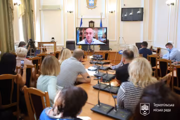 Мэр Тернополя Надал подмял под себя предпринимателей и пошел войной на Зеленского: "Нет красной зоне"