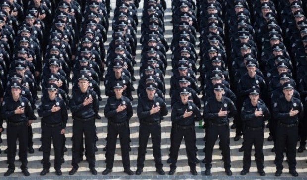 С 26 сентября в полиции Харькова начнут работать 800 патрульных