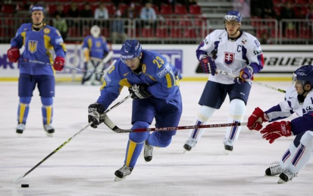 Украинские хоккеисты начинают подготовку к домашнему чемпионату мира