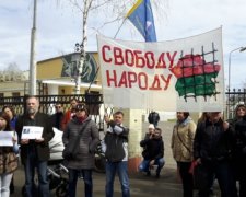 Білоруси знову вийшли на "марші дармоїдів", незважаючи на арешти