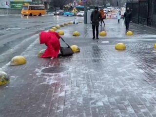 ожеледь / скріншот з відео