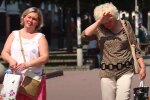 Скрин, видео YouTube пенсионерка
