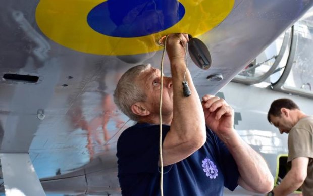 Нові крила: Укроборонпром похизувався повітряним дельфіном