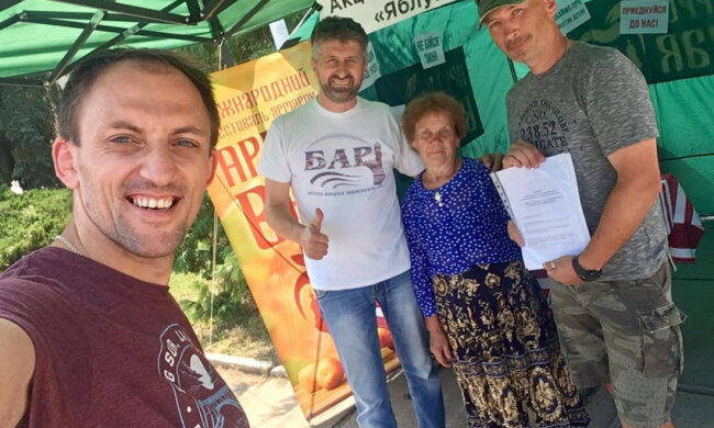 Мэр Бара Цицюрский объявил голодовку, чиновник на грани: "Это позор"