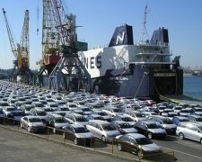 Кількість нелегальних іномарок в країні продовжує зростати