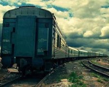 "Укрзализныця" хочет пустить поезд в "ДНР" и "ЛНР"