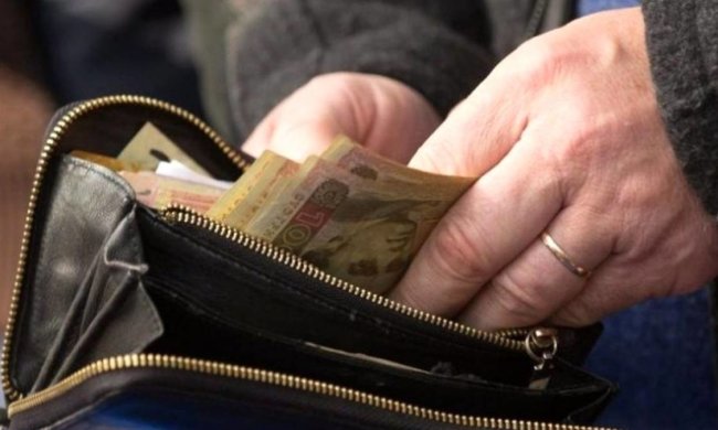 Пенсии вырастут дважды: украинцы рыдают от невиданной щедрости