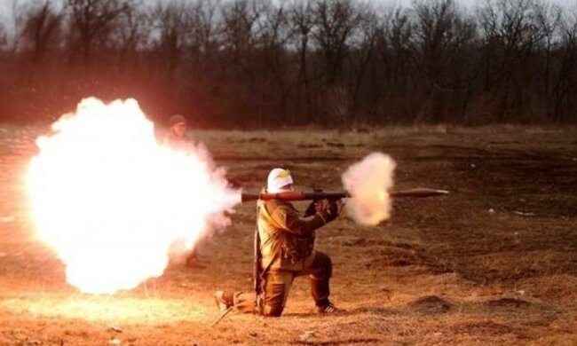 У мережі показали, як український десантник підірвав ворожий БМП