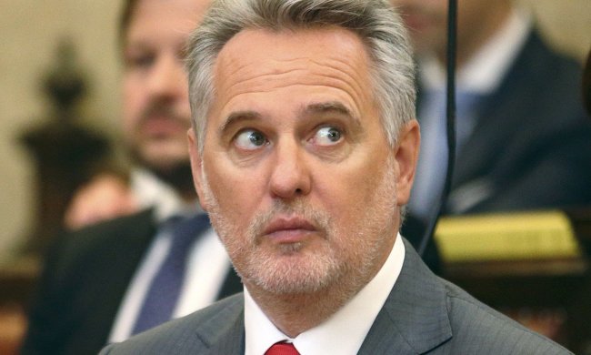 Дмитрий Фирташ: выйти сухим из игры