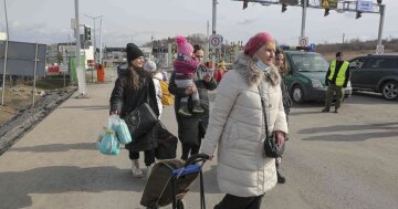 Біженці з України. Фото з відкритих джерел