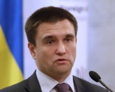 Климкин: международные контакты украинских политиков нужно ограничить