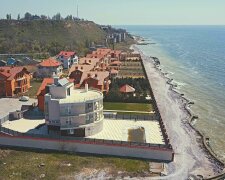 Застройка на берегу моря - фото Центр журналистских расследований