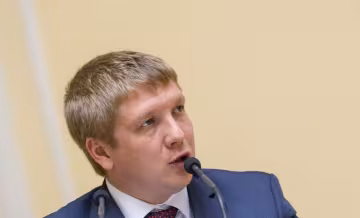 Коболева восстановили на должности руководителя "Нафтогаза": Гройсман попросил увеличить ему зарплату