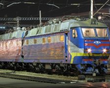 С воскресенья все поезда переходят на зимнее время