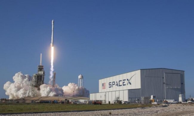 Сталося! SpaceX відкрила новий етап в історії космонавтики